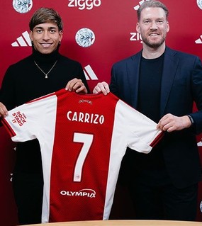 “Neymar es mi ídolo”: Maher Carrizo dejó Vélez y fue presentado como nuevo refuerzo del Ajax