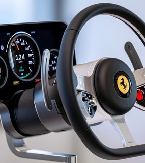 Ferrari presentó su primer modelo eléctrico y mostró cómo es el interior inspirado en Apple