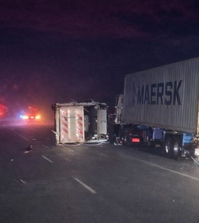 Temporal extremo: 10 camiones volcados en la Autopista Rosario-Córdoba