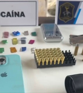 Con un helicóptero como guía, arietes y blindados lograron detener a un sicario