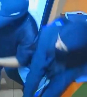 Entraron armados a un frigorífico y se llevaron 50 millones en 75 segundos