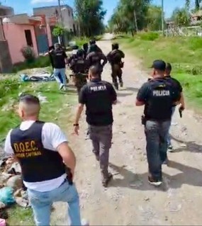 Narcos a los tiros con la policía en un basural sobre el Río Matanza