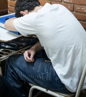 "Sufría bullying pero no lo decía": un alumno entró armado al colegio en Santa Fe, mató a un compañero e hirió a 8 chicos