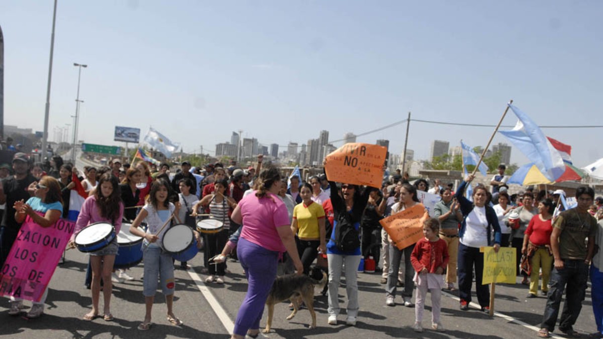 Intendente apoya a vecinos que quieren cortar la ruta