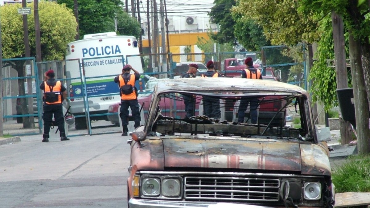 Tiros, destrozos y heridos por el poder sindical