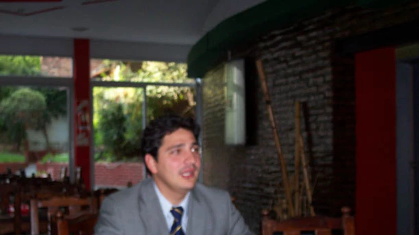 "Sabbatella tiene más marketing que gestión"