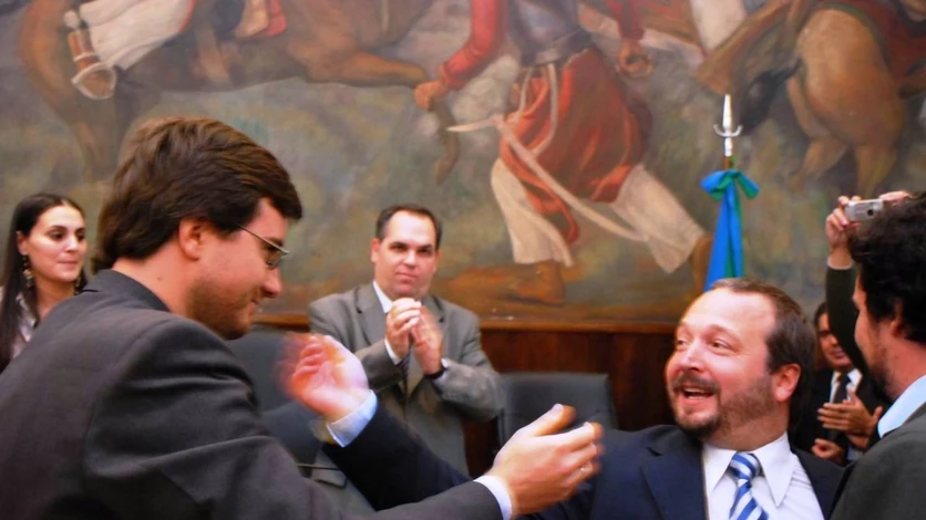 Entra Ghi, sale Sabbatella