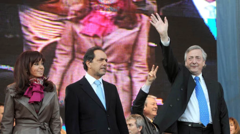 Kirchner volvió al Mercado para cerrar la campaña