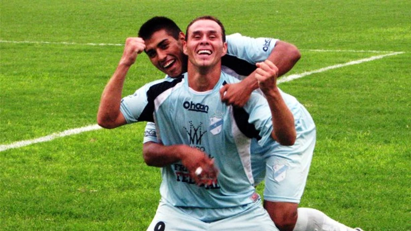 El Celeste se arrima al cuadrangular