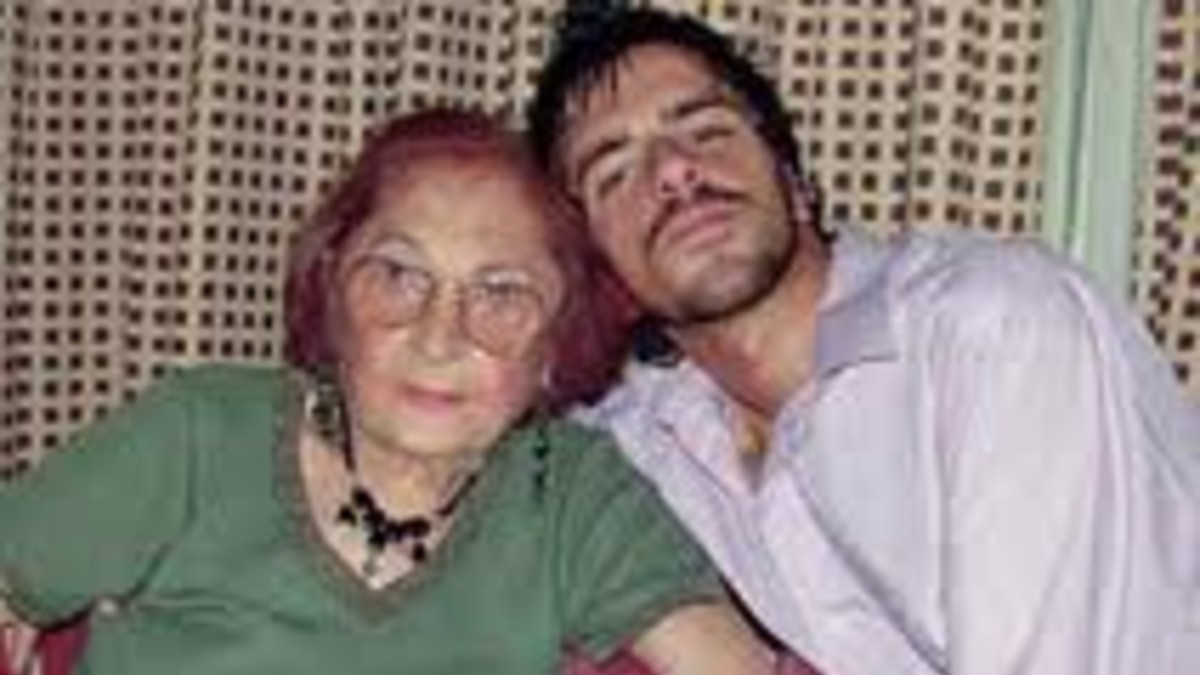 El viudo de Adelfa ahora se quiere casar con un hombre