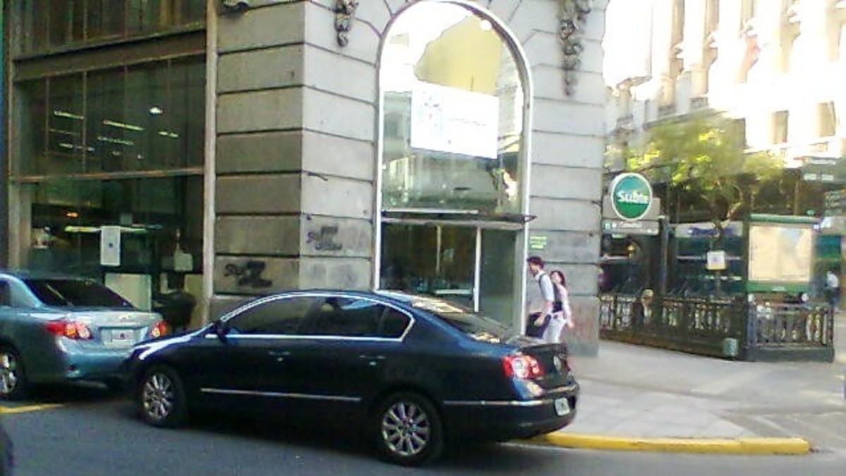 Macri no pagó ninguna de las 59 multas de su auto