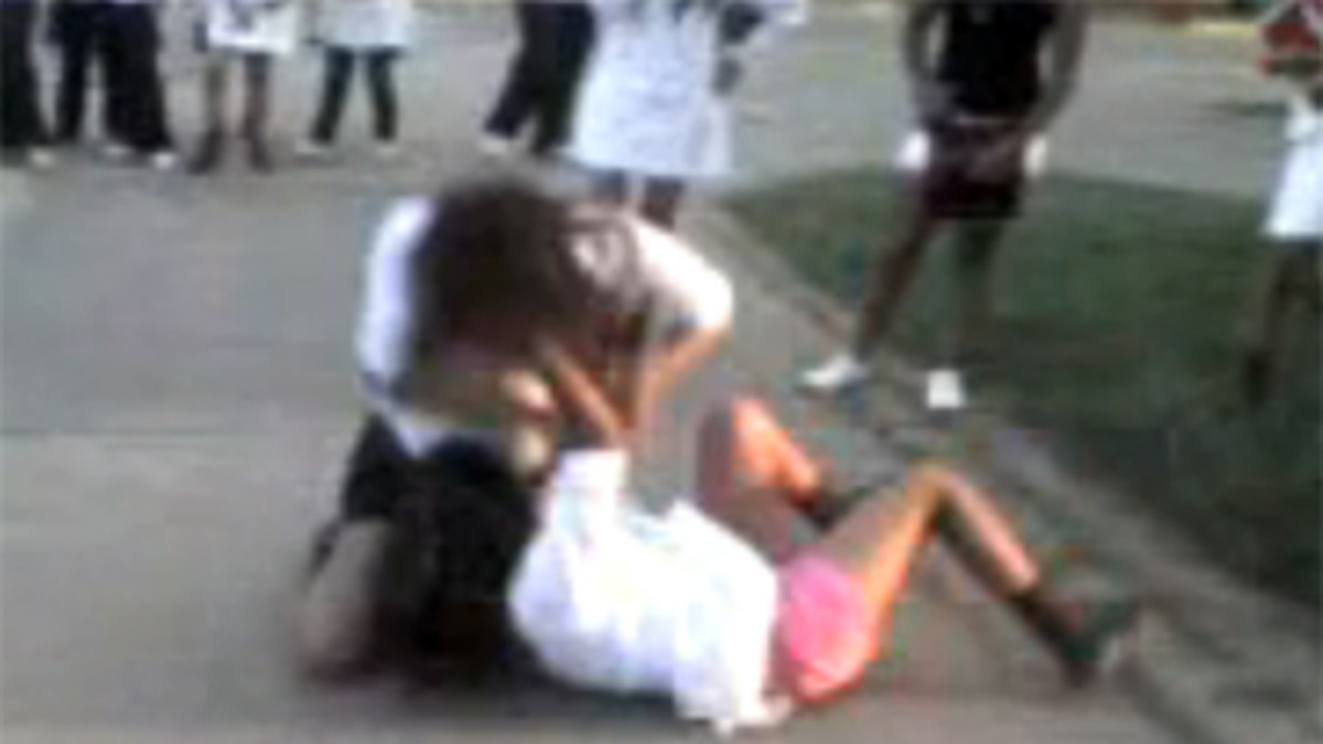 Cuatro chicas por día son agredidas por "ser lindas"
