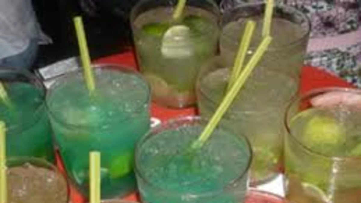 Con las manos en la birra: allanan una fiesta clandestina