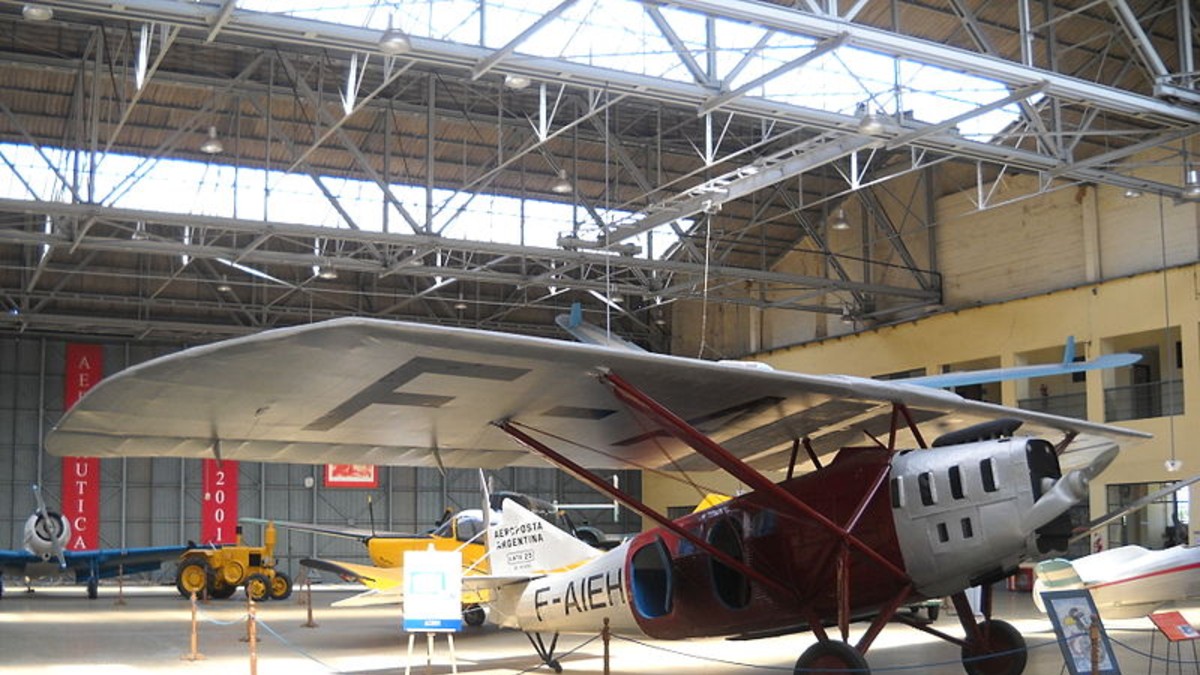 Pilotos franceses quieren revivir una proeza con un raid histórico por el aire Pilotos franceses quieren revivir una proeza con un raid histórico por el aire