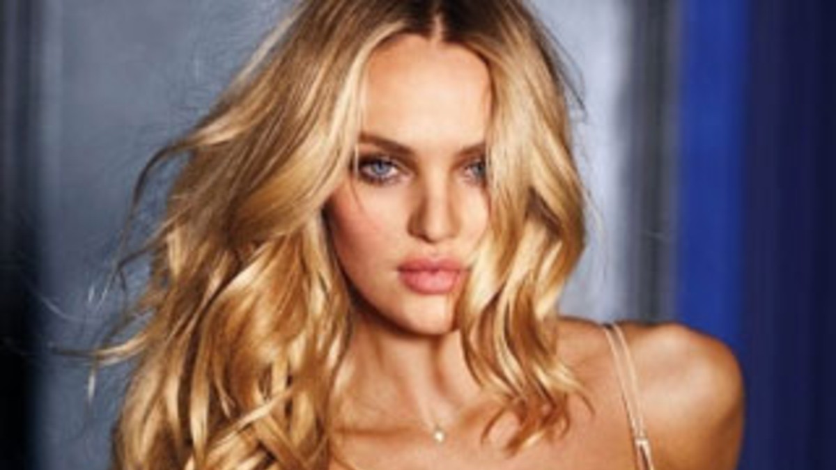 Candice Swanepoel, una rubia debilidad en lencería
