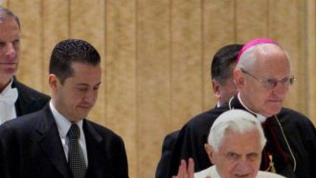 Mayordomo del Papa fue detenido por "buchón"