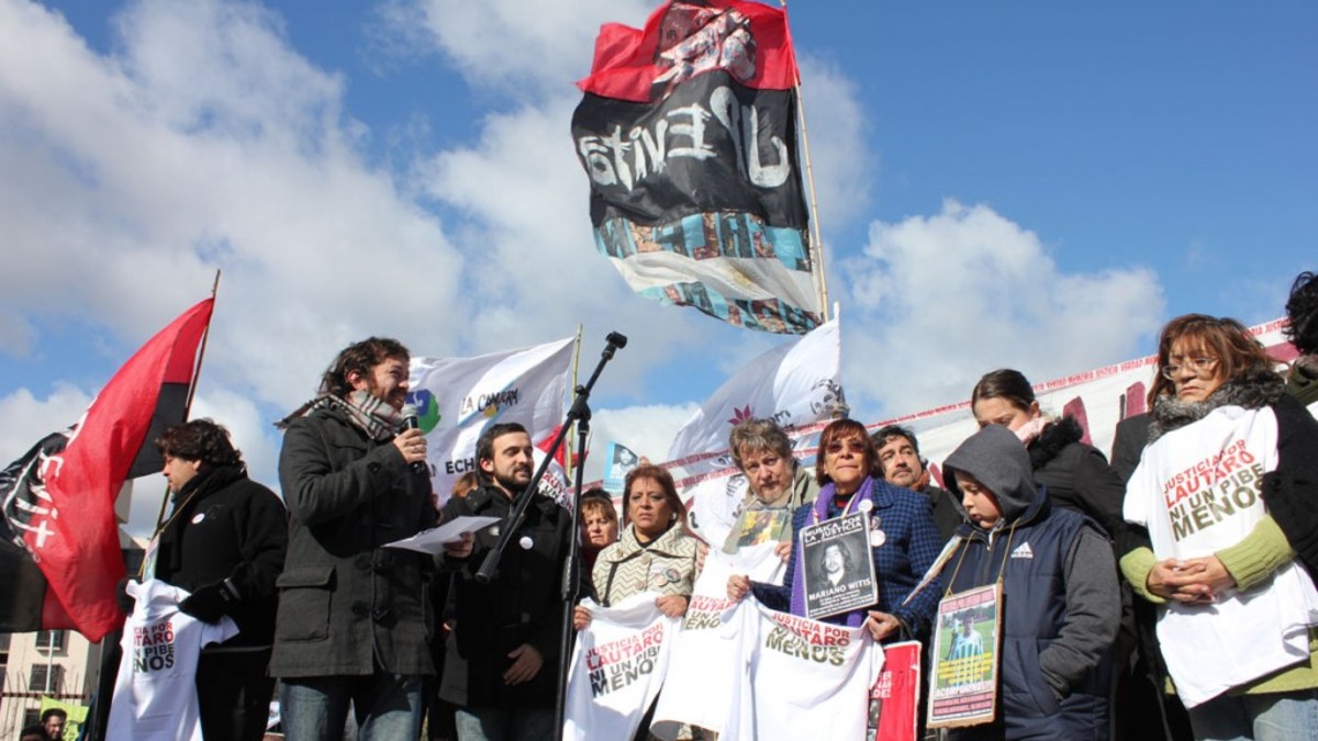 Cientos de militantes pidieron justicia por Lautaro Bugatto