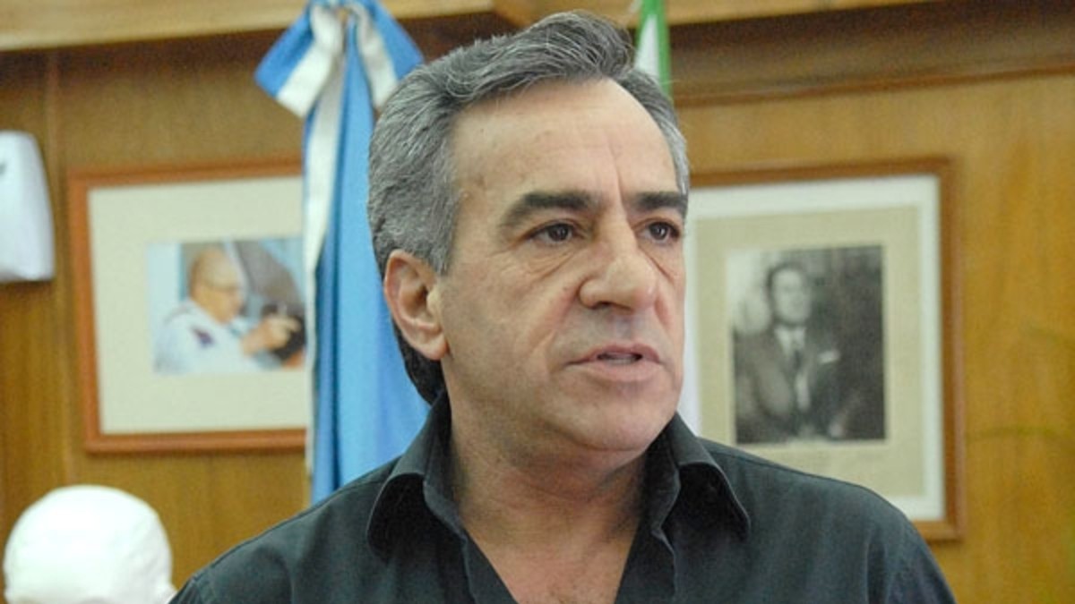 Le preguntaron si comanda patotas y dijo "puede ser"