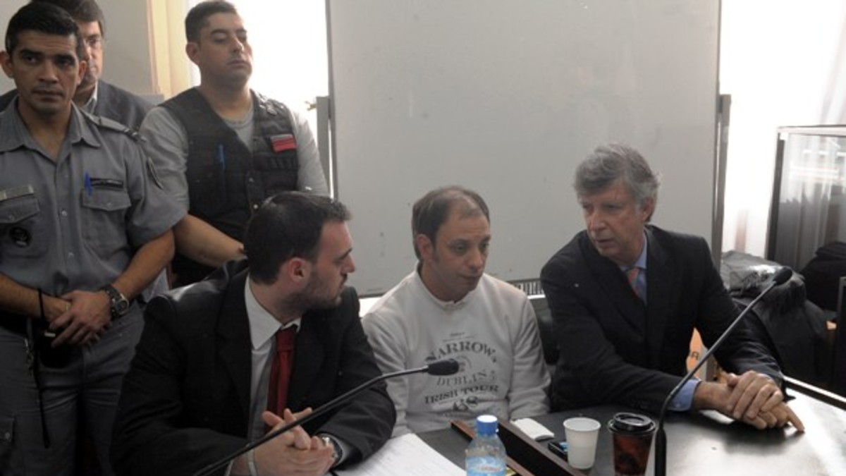 Tildan a la condena de Vázquez de indignante