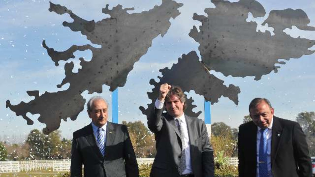 Boudou defendió la lucha democrática por la soberanía de Malvinas