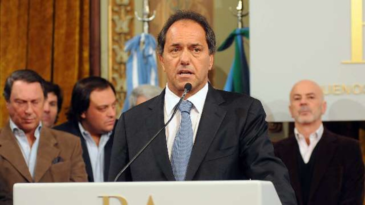 Scioli desistió del proyecto para declarar la emergencia económica