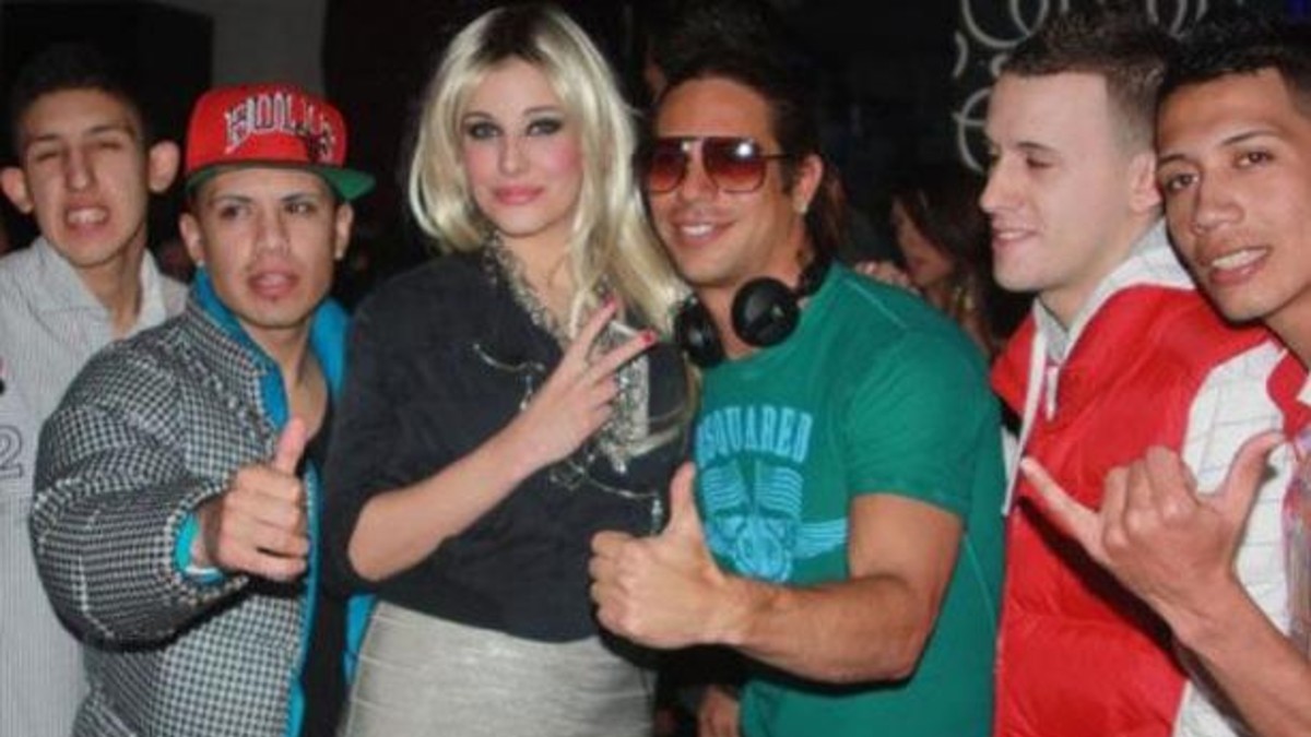¿Charlotte "Shampein" sale con un Wachiturro?