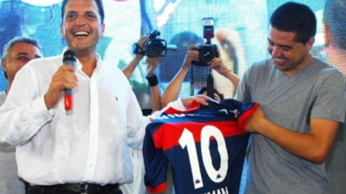 "Lo de Riquelme en Tigre es todo especulación"
