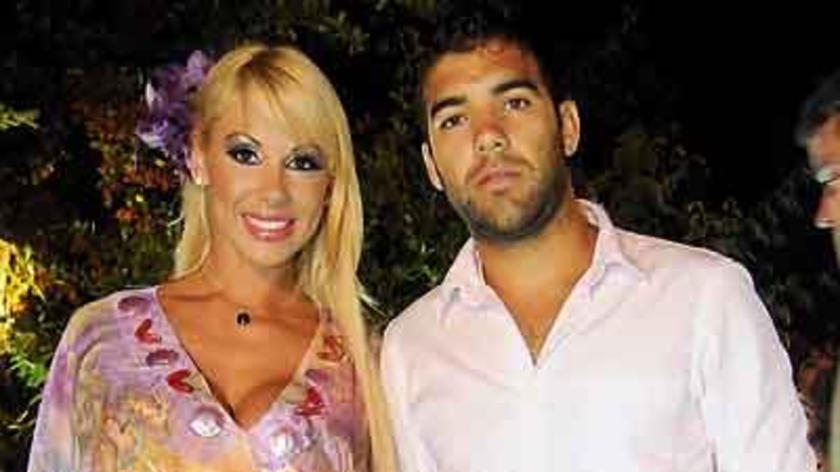 Farro: "Tuve que limpiar mi sangre de las paredes"