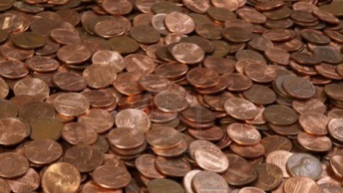 Pagan una multa millonaria con monedas de 5 centavos
