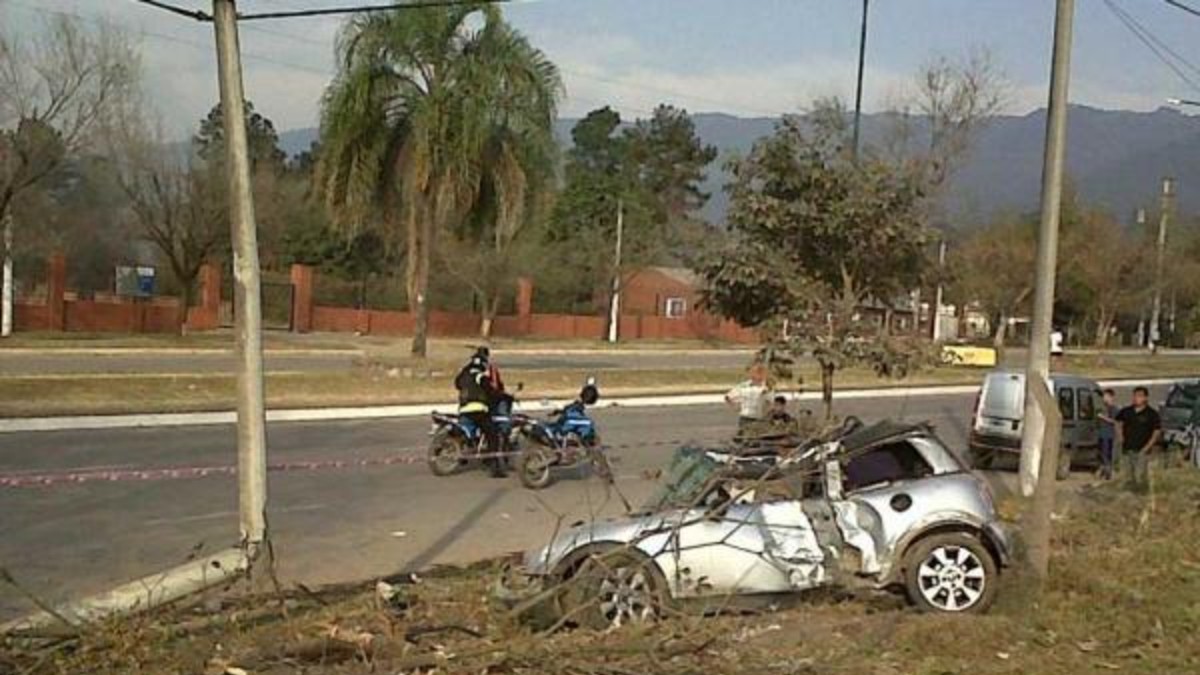 Murió el hijo de un ministro tucumano en brutal choque