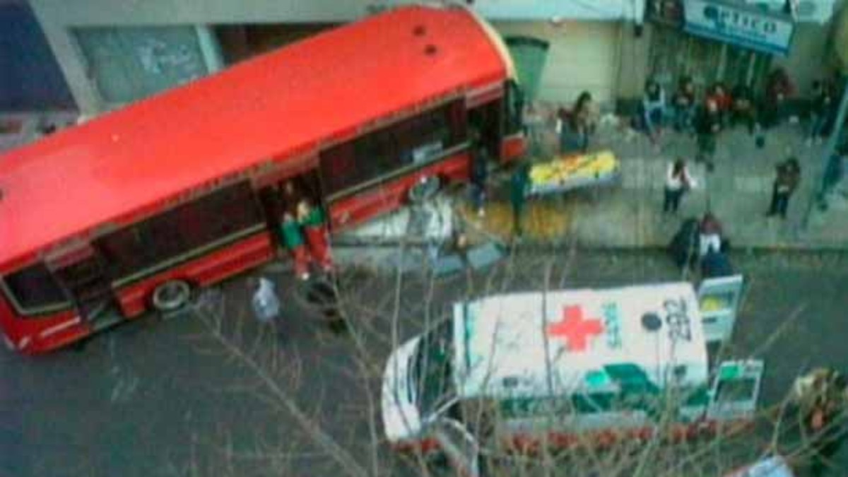 Colectivero chocó tras pelearse con un pasajero