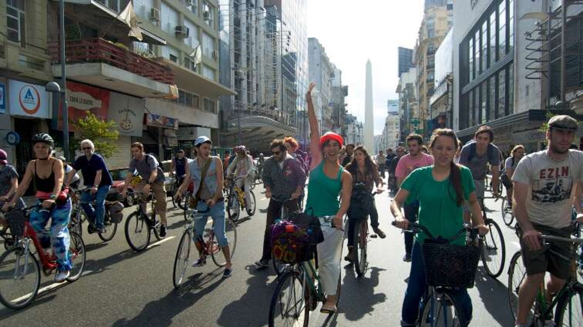 Cambiaron el auto por la bici durante todo el día