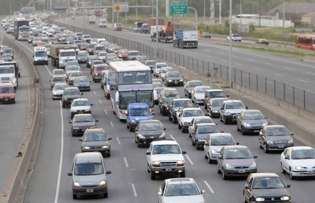 Levantan el paro de la Autopista Bs.As.- La Plata