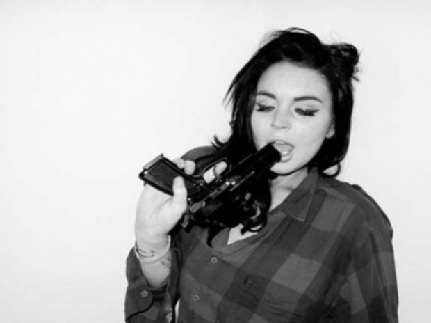 Linsay Lohan se sacó unas fotos "para el suicidio"