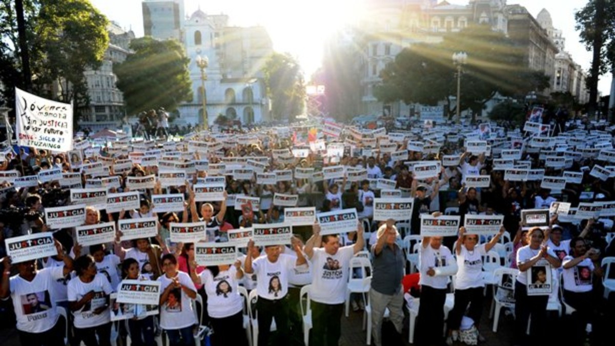 "Este acto no debió existir porque la tragedia de Once no debió pasar"