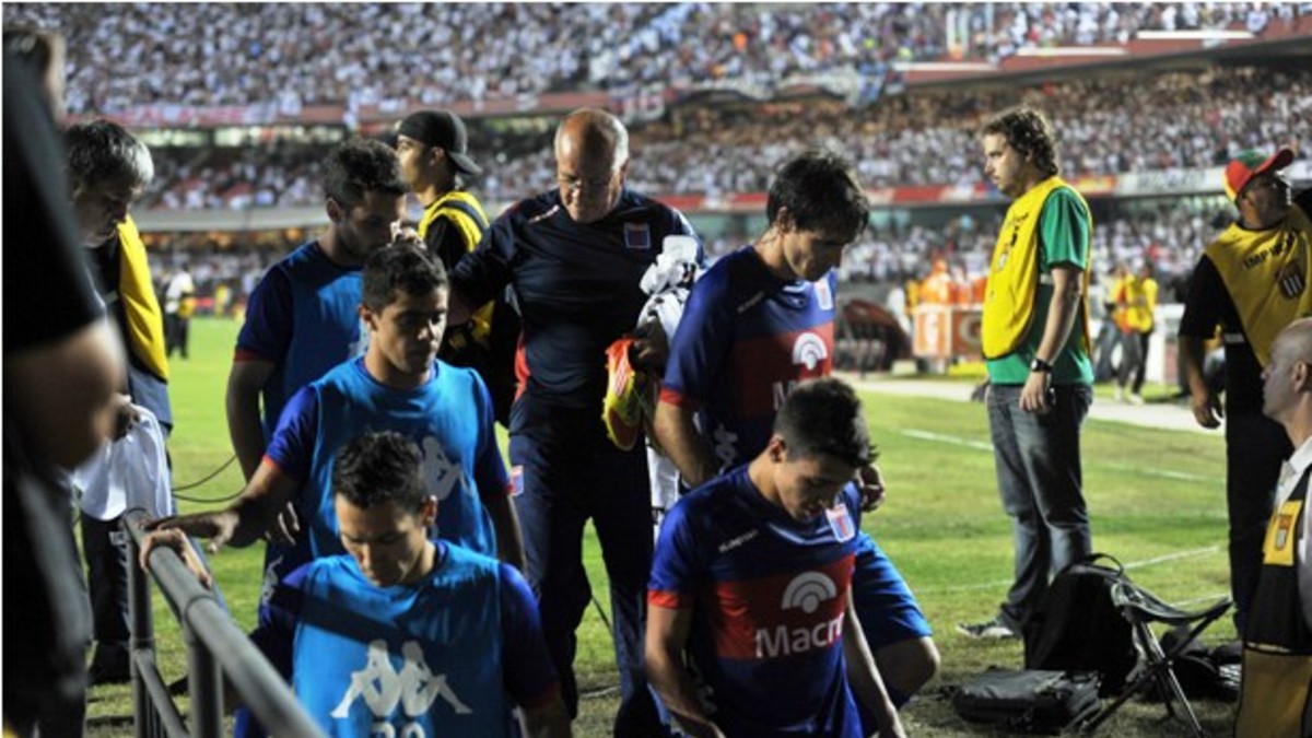 A los jugadores de Tigre los golpearon y amenazaron