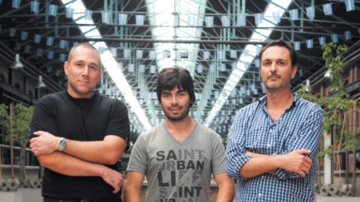Diseñaron un bandoneón económico para exportar