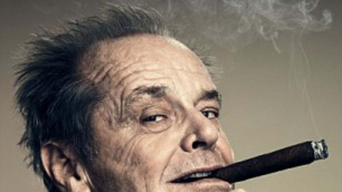 Nicholson se le tiró a una actriz en medio de una nota