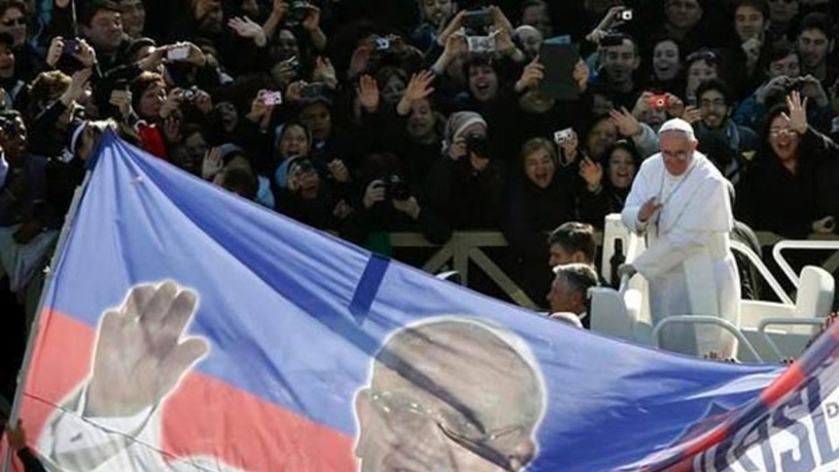 "Es lindo, hacía rato que no había Papa argentino"