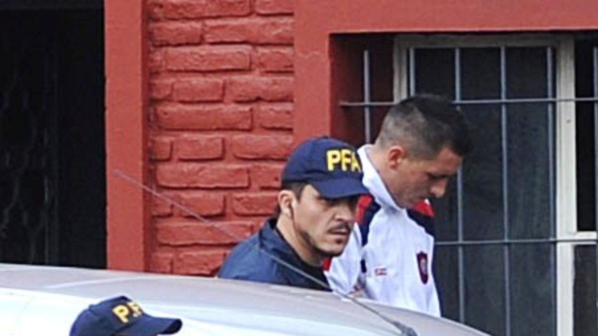 Padre de Migliore le pidió a Mazzaro que se entregue