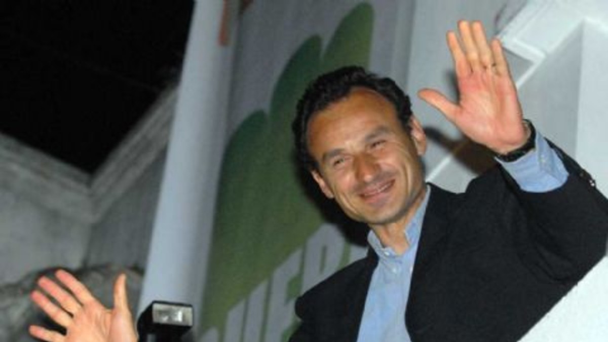 Con el massismo dividido, Bruera encabeza encuestas