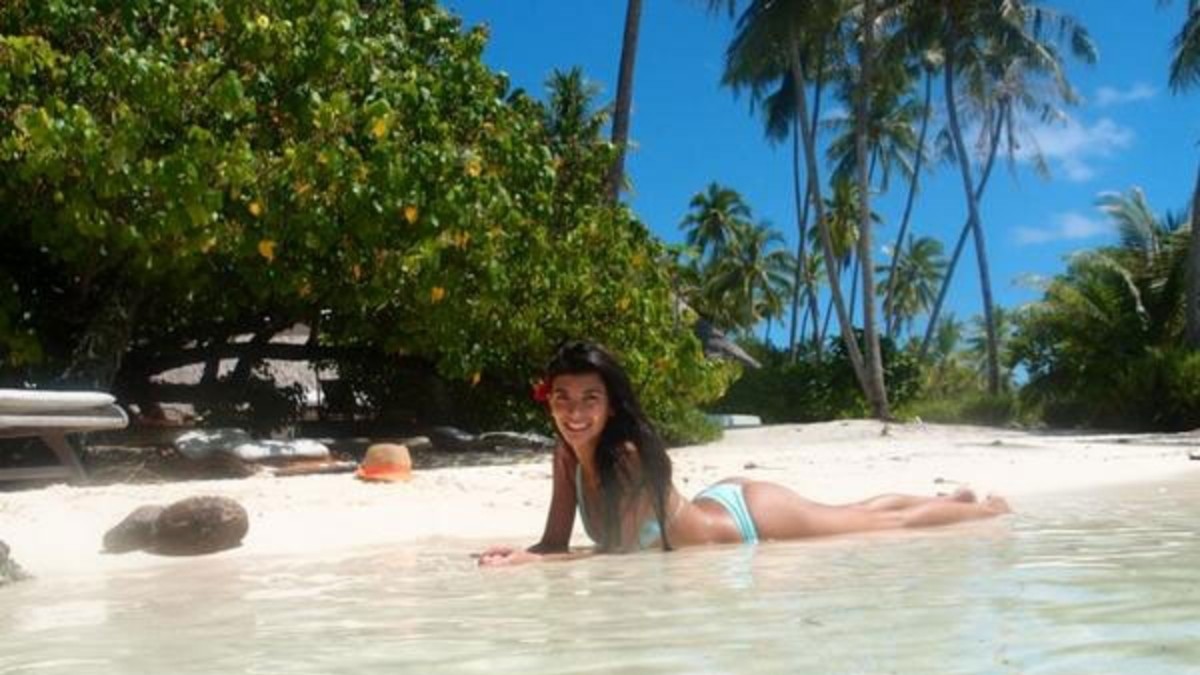 Una ex GH subió a Twitter fotos en bikini en la playa