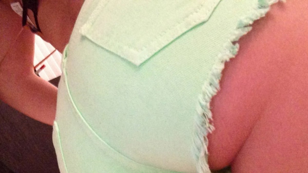 Se animó y publicó sus fotos amateur más prohibidas