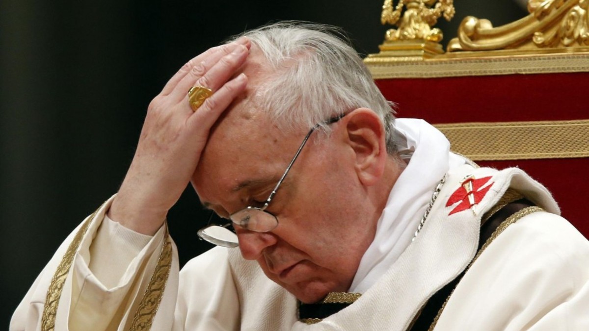 El Papa pidió a los curas no convertirse en empresarios
