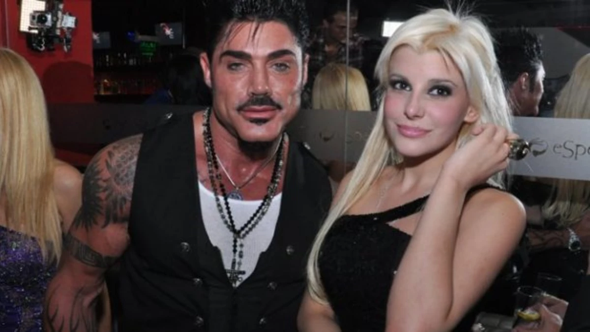 Ahora Fort se enojó con Charlotte por ser "carísima"