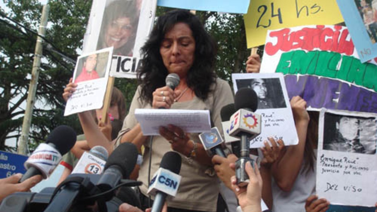 Un bloque en honor a "Néstor" para contraponer a Zúccaro