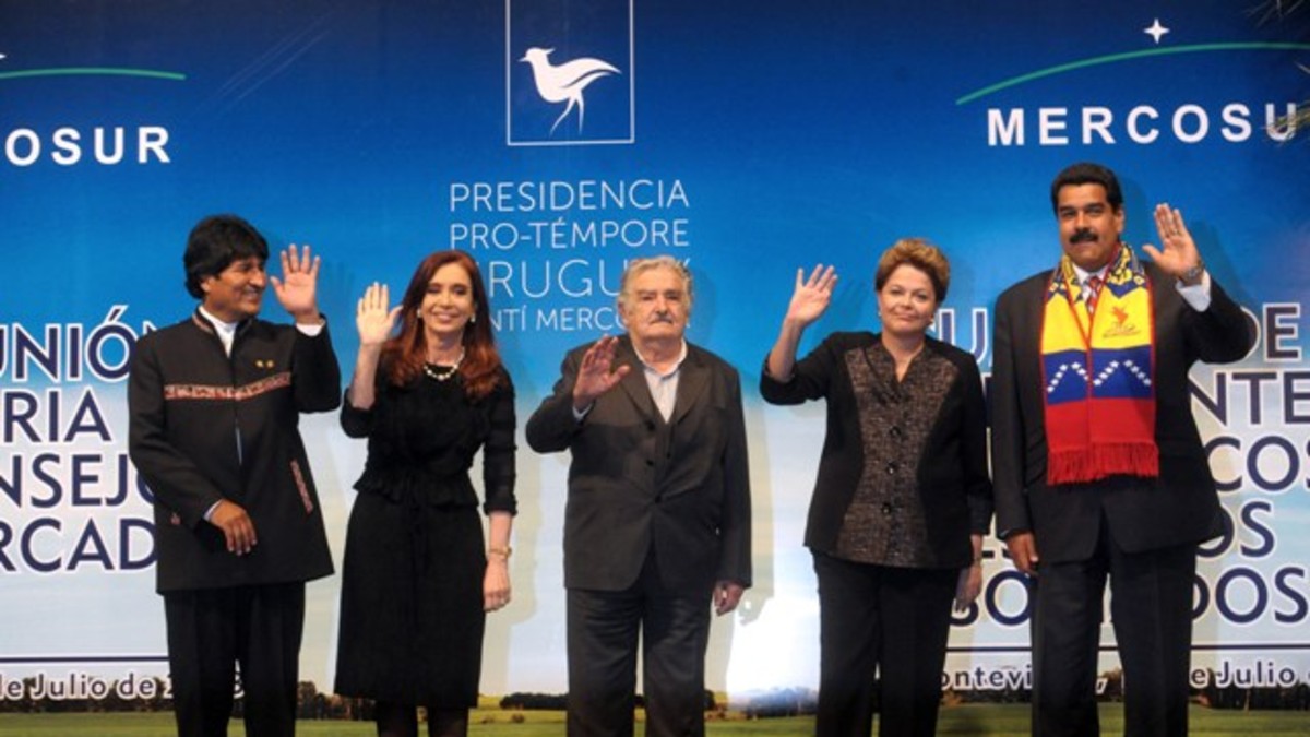 "Quieren volver a vernos separados y divididos"