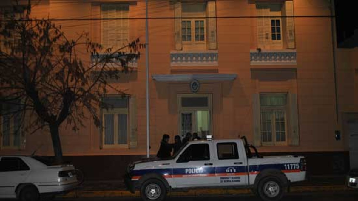 Quiso coimear para liberar presos y terminó detenido