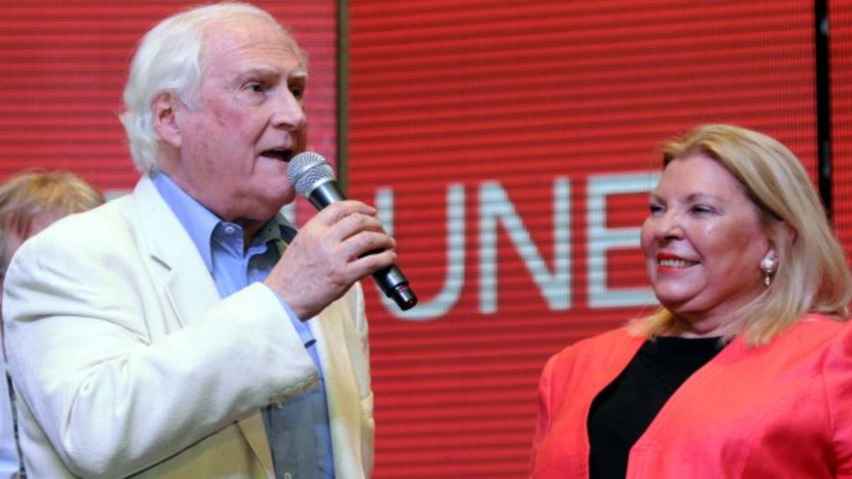 Carrió volvió a atacar a Pino en un acto en Escobar