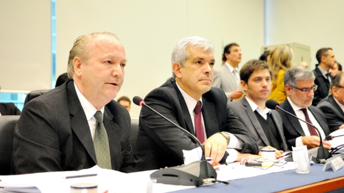 "Hay opositores que desean que el canje salga mal"